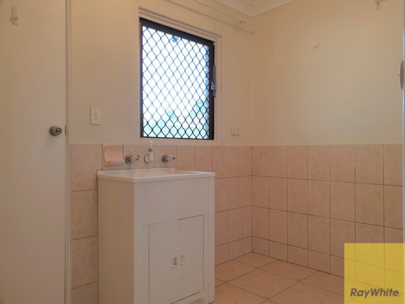 4 Cherry Way, Camillo WA 6111