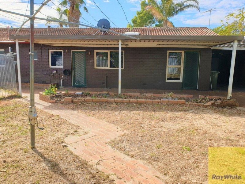 4 Cherry Way, Camillo WA 6111