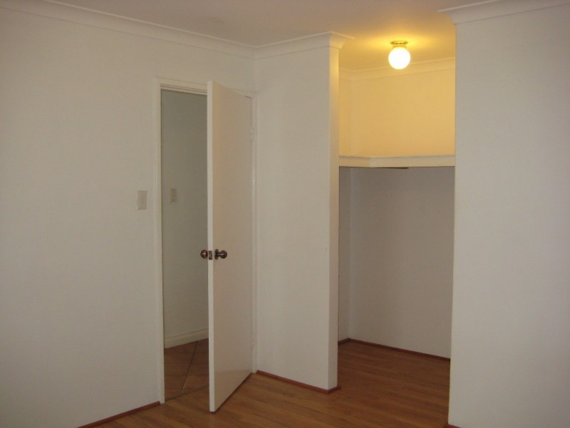 11 Denning Court, Seville Grove WA 6112