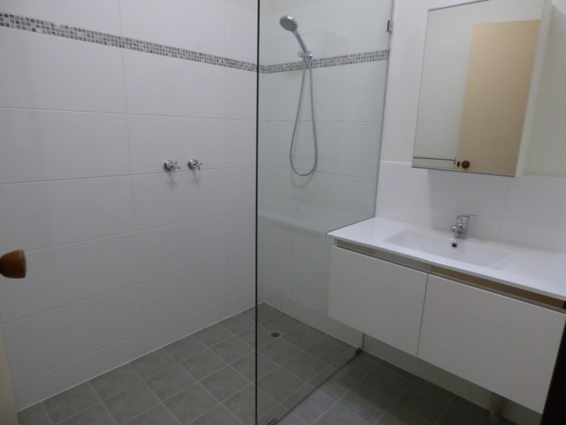 4/3 Netley Place, Armadale WA 6112
