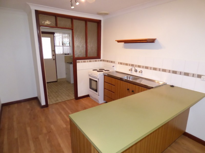 4/3 Netley Place, Armadale WA 6112