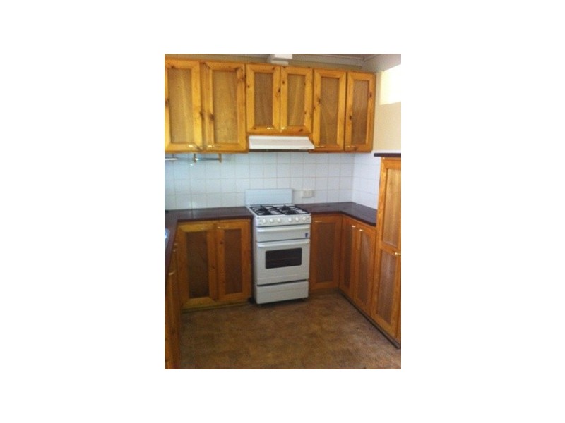 6 Kyabram RD, Armadale WA 6112