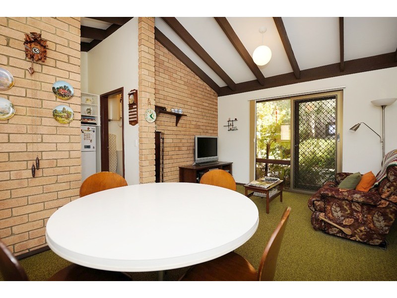 Mount Nasura WA 6112