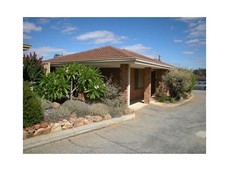 11/99 Owtram Road, Armadale WA 6112