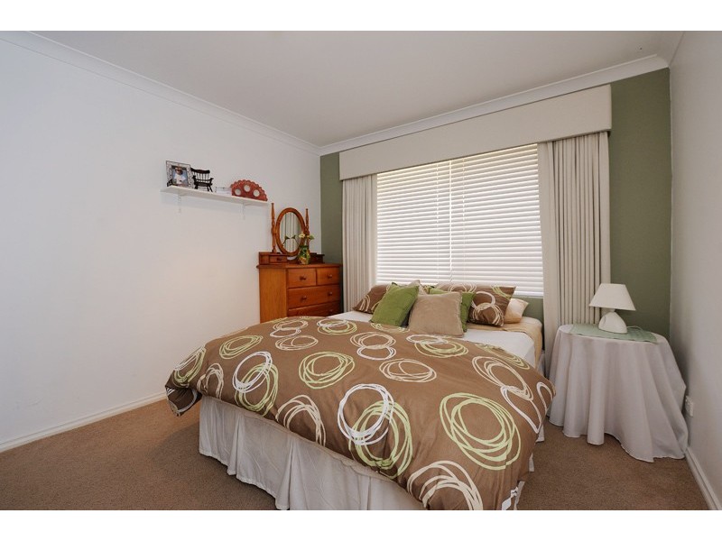 3 Lyon Road, Atwell WA 6164