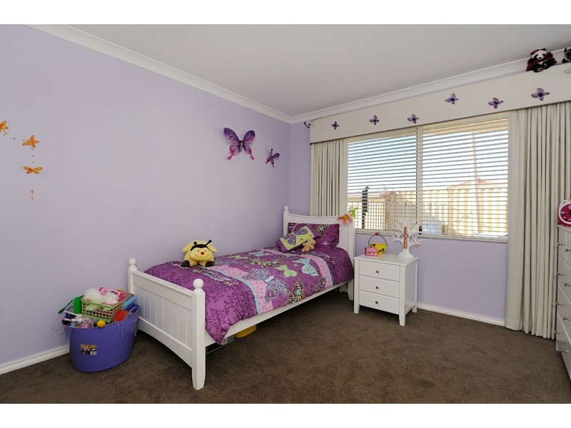 3 Lyon Road, Atwell WA 6164