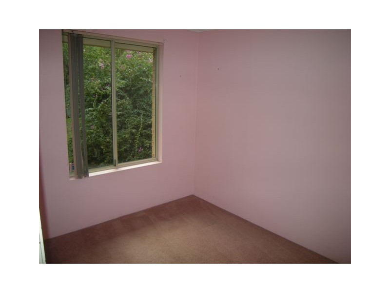 41 Farmer Ave, Brookdale WA 6112