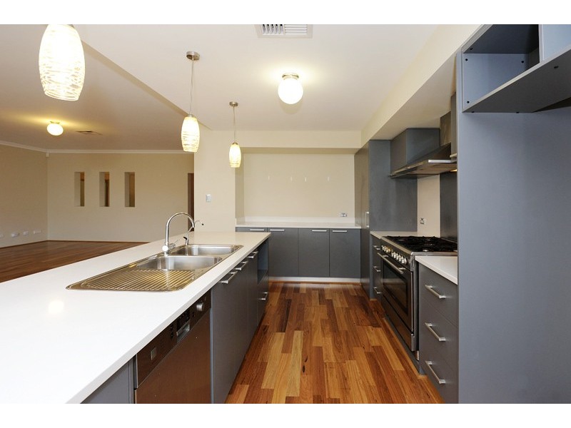 9 Counihan Bend, Harrisdale WA 6112