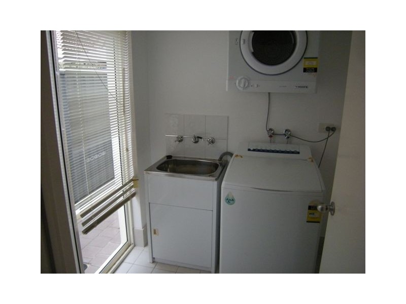 Seville Grove WA 6112