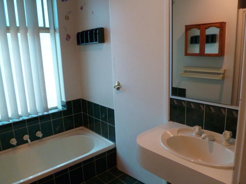 Seville Grove WA 6112