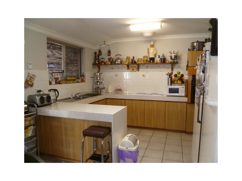 101 Grovelands Drive, Camillo WA 6111