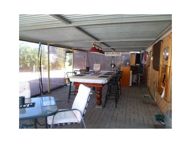 101 Grovelands Drive, Camillo WA 6111