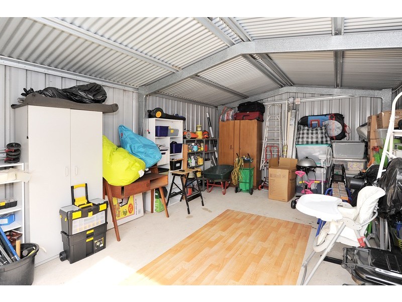 104 Strawberry Drive, Seville Grove WA 6112