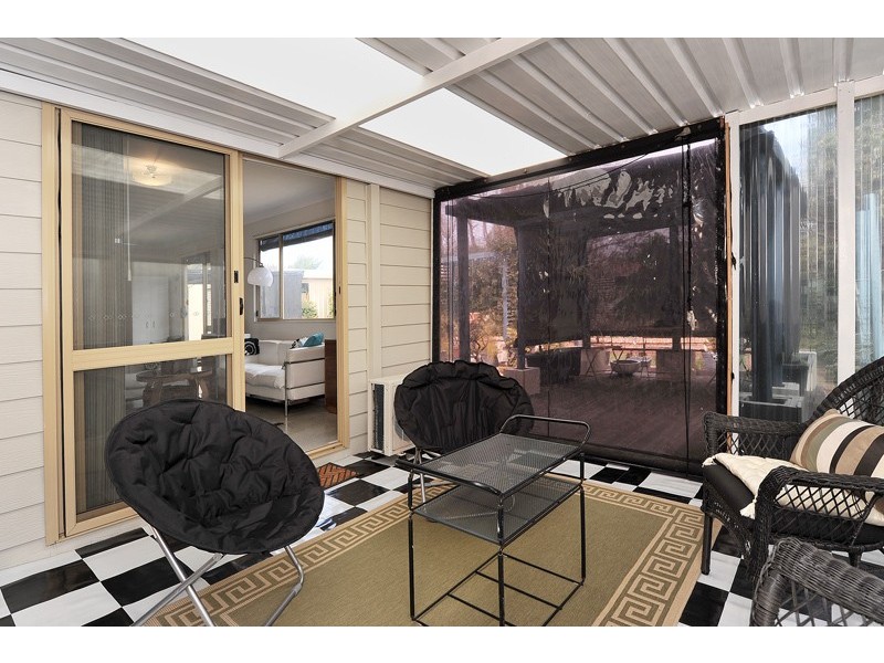 104 Strawberry Drive, Seville Grove WA 6112