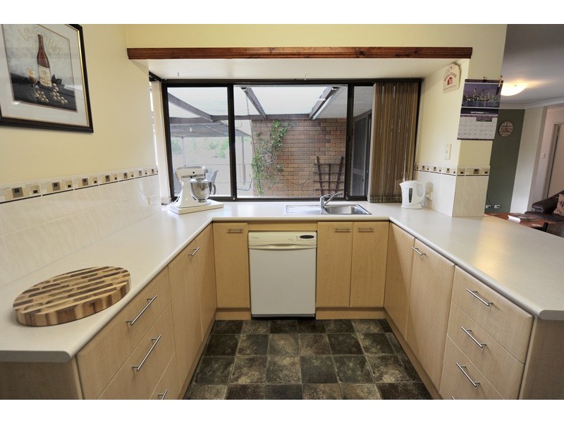 Champion Lakes WA 6111