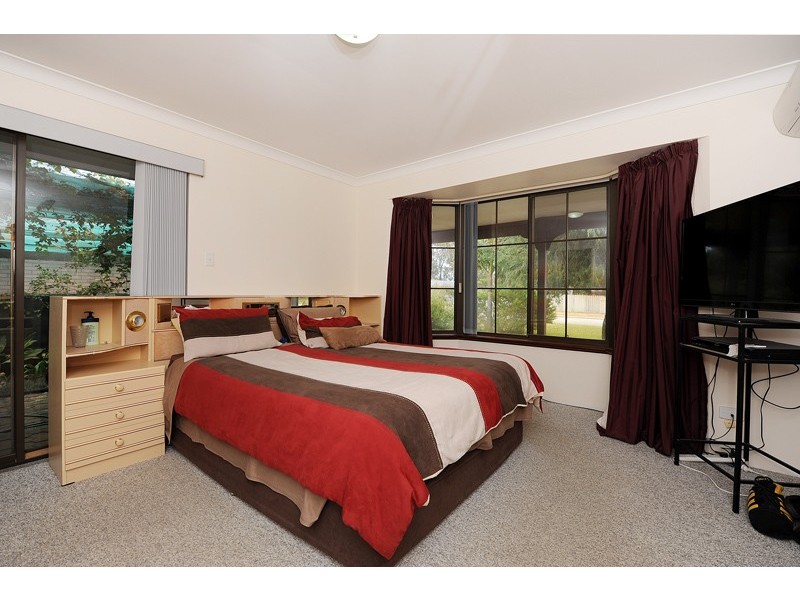 Champion Lakes WA 6111