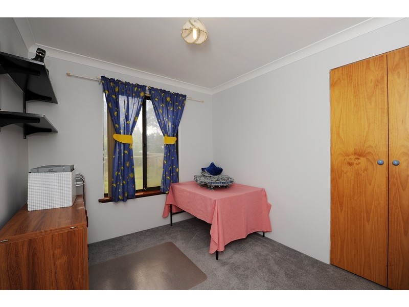 Champion Lakes WA 6111