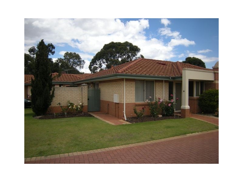 6/8 Heron place, Maddington WA 6109