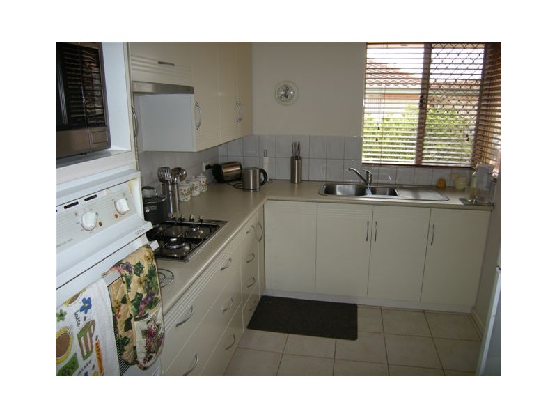 6/8 Heron place, Maddington WA 6109