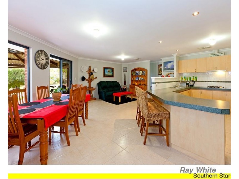 27 Allwood Ave, Hilbert WA 6112