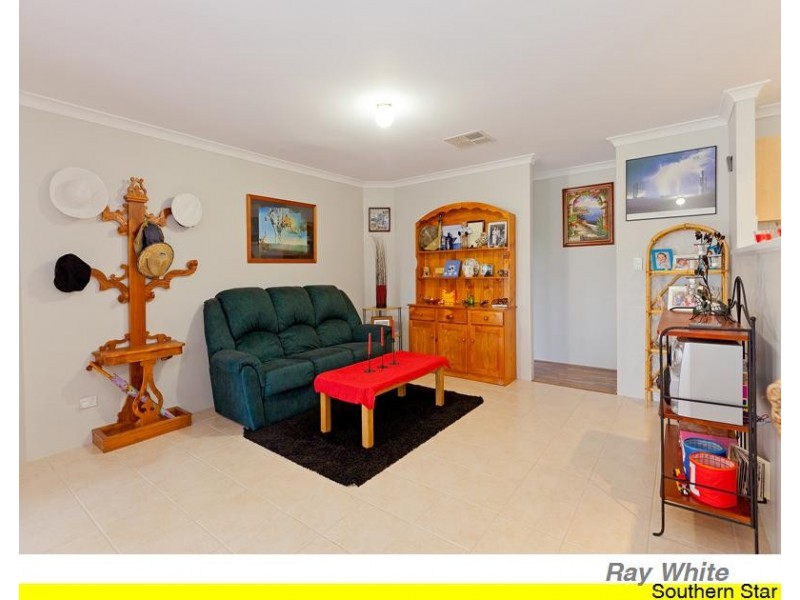 27 Allwood Ave, Hilbert WA 6112