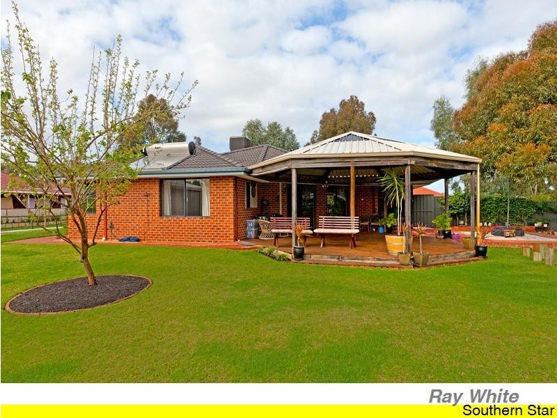 27 Allwood Ave, Hilbert WA 6112