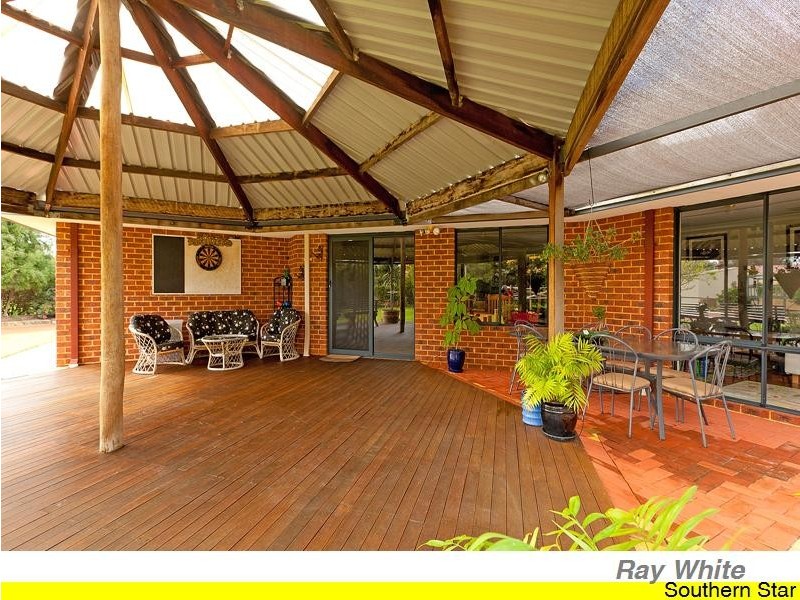 27 Allwood Ave, Hilbert WA 6112