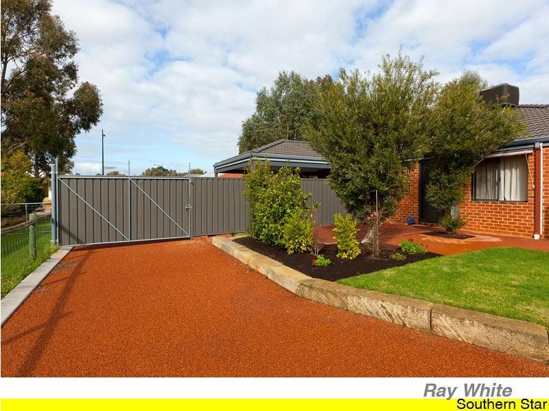 27 Allwood Ave, Hilbert WA 6112