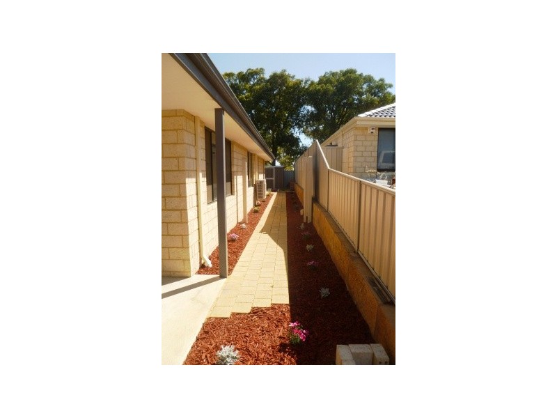 Seville Grove WA 6112