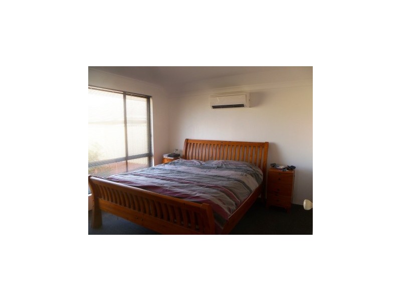 Seville Grove WA 6112