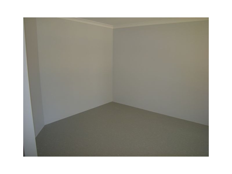 17 Jeffrey Loop, Brookdale WA 6112