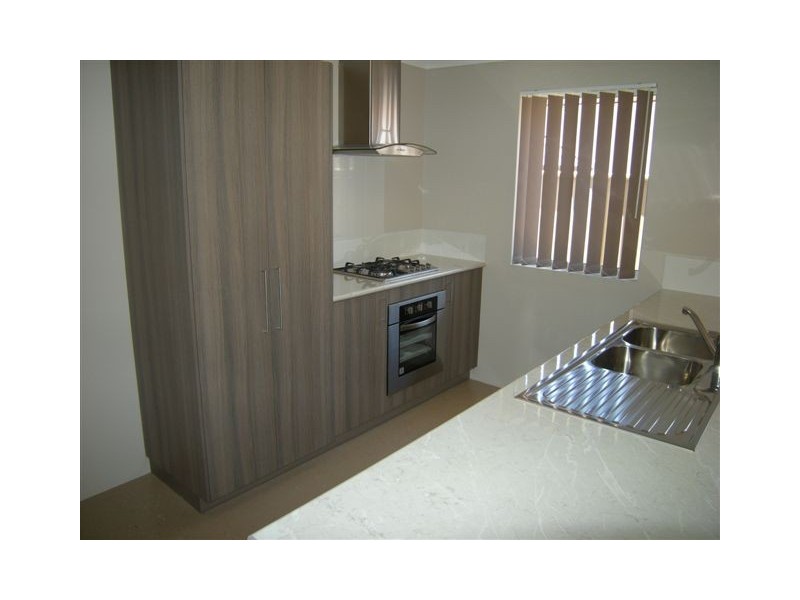 19 Jeffrey Loop, Brookdale WA 6112