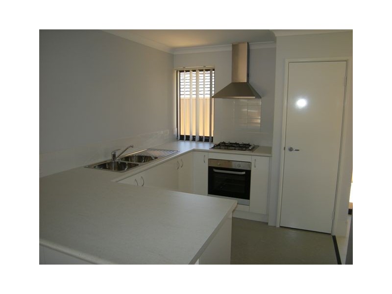 20 Jeffrey Loop, Brookdale WA 6112