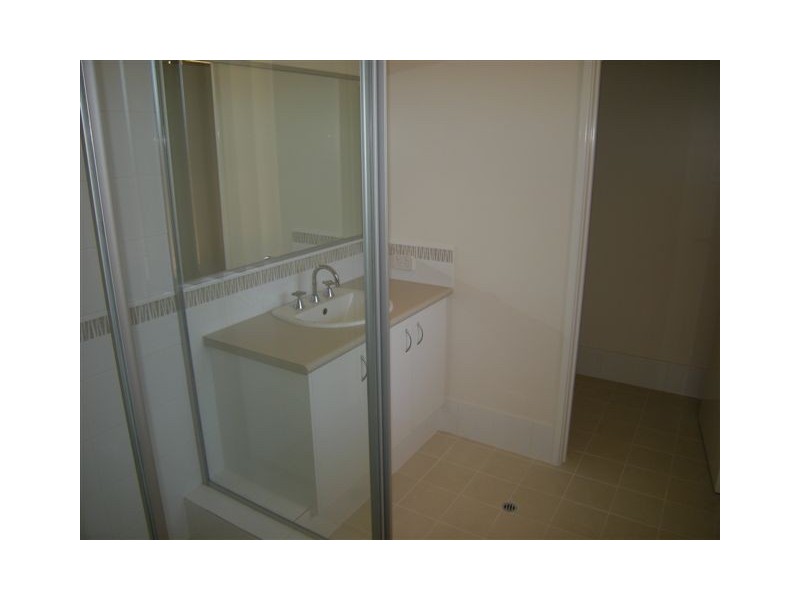 24 Jeffrey Loop, Brookdale WA 6112