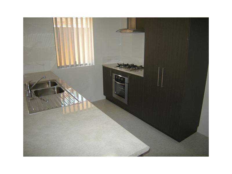 25 Jeffrey Loop, Brookdale WA 6112