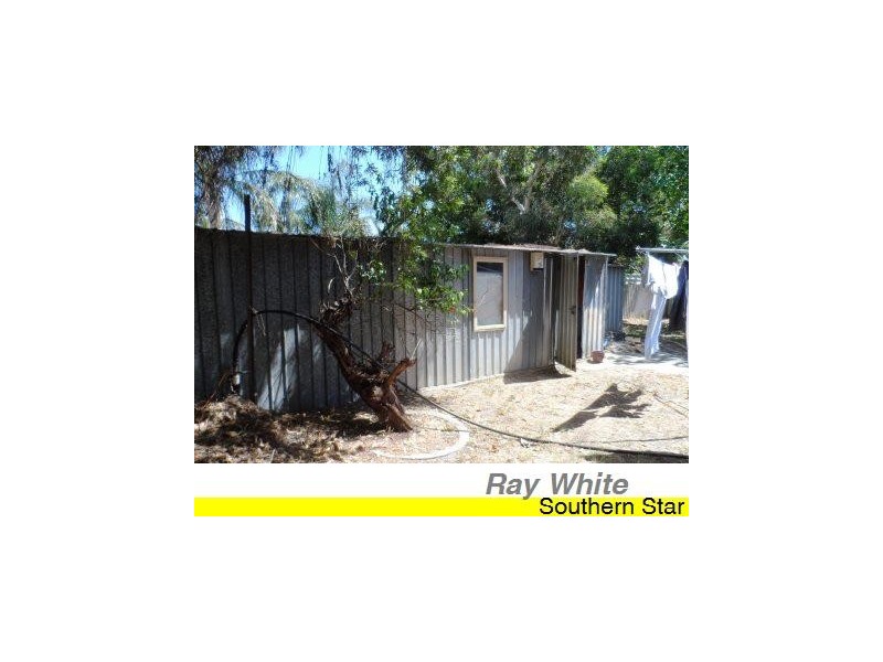 14 Cambell Road, Armadale WA 6112