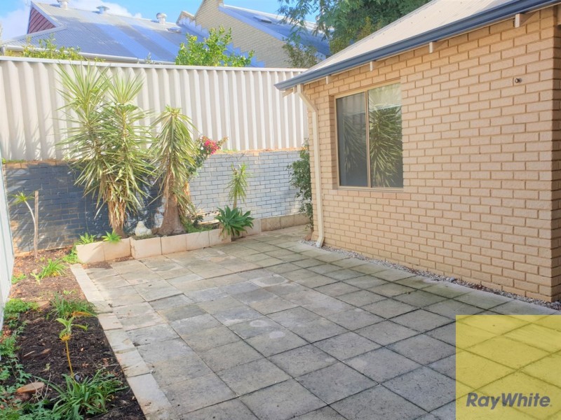 18 Bolton Place, Fremantle WA 6160