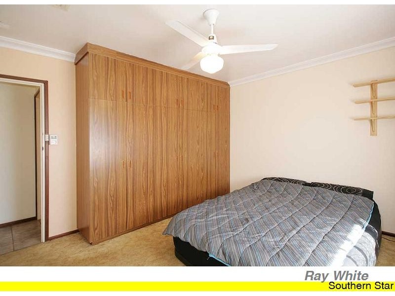 18 Banksia Road, Camillo WA 6111