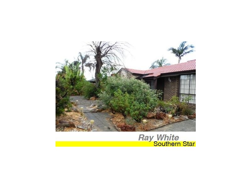 10 Cowra Court, Armadale WA 6112