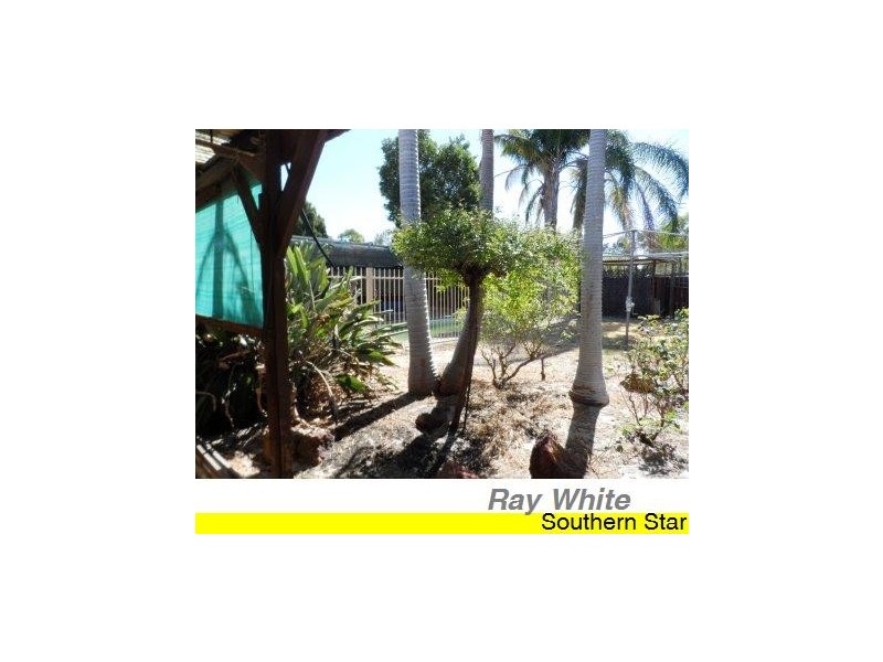 10 Cowra Court, Armadale WA 6112