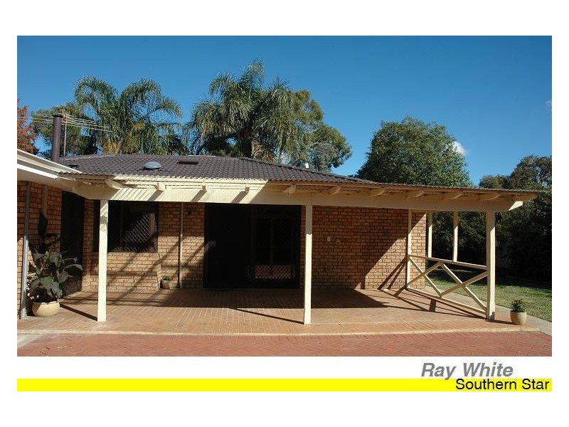 7 Wilcannia Way, Armadale WA 6112