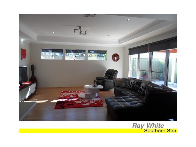 Seville Grove WA 6112