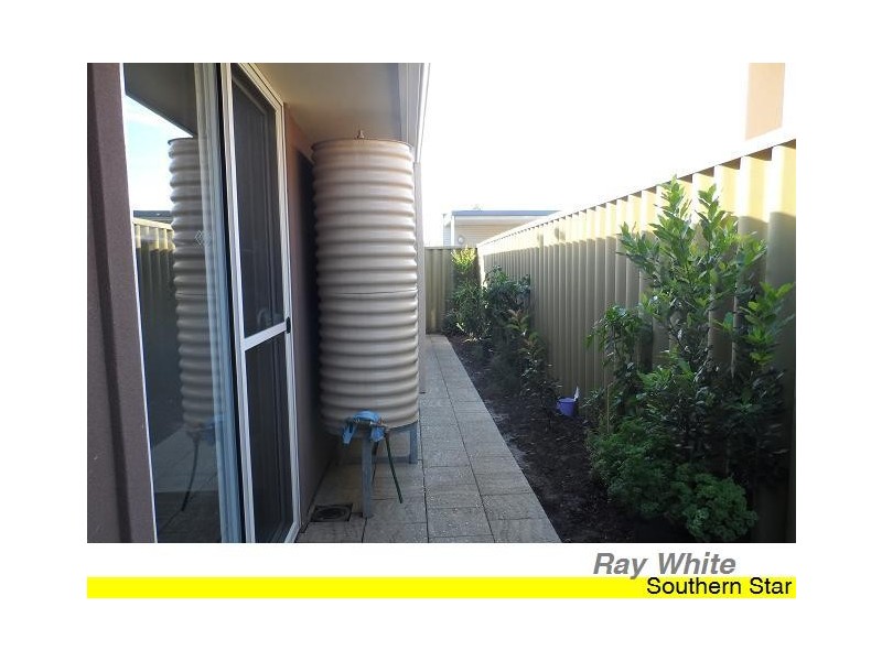 Seville Grove WA 6112