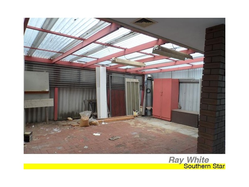 15 Phylma Street, Armadale WA 6112