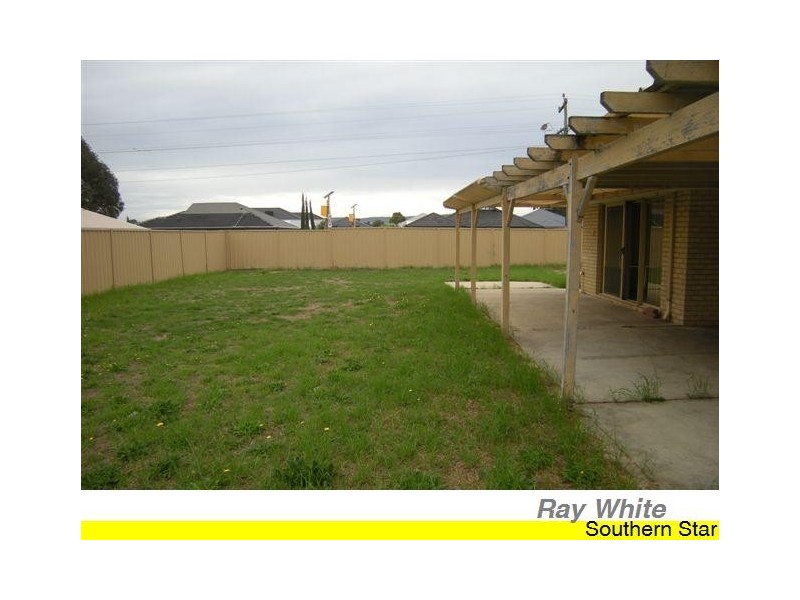 Seville Grove WA 6112