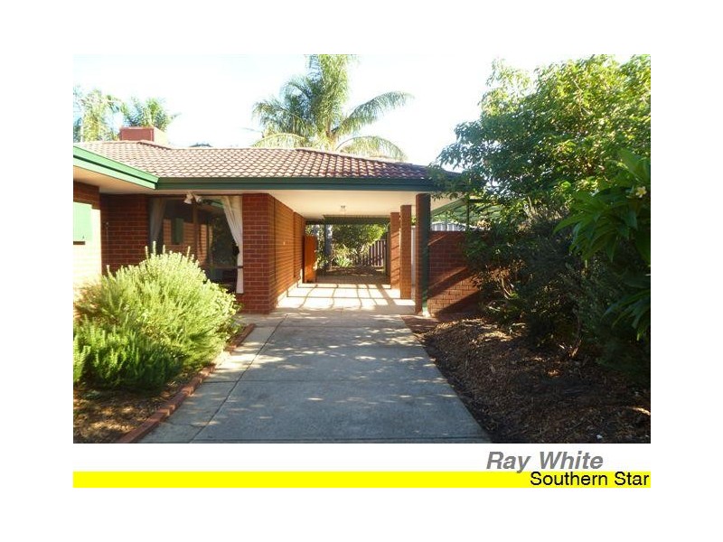 6 Cowra Court, Armadale WA 6112