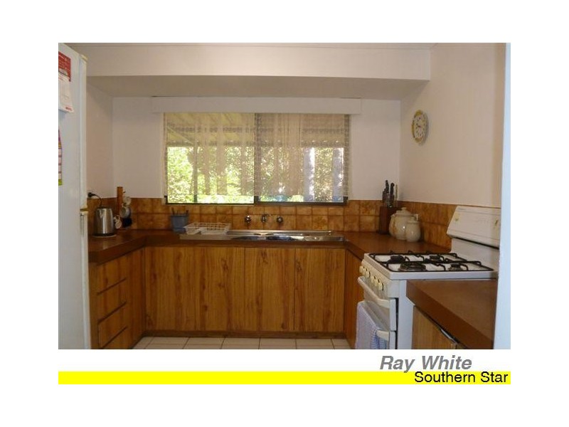 6 Cowra Court, Armadale WA 6112