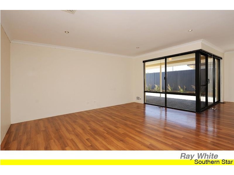 19 Quinine Crescent, Byford WA 6122