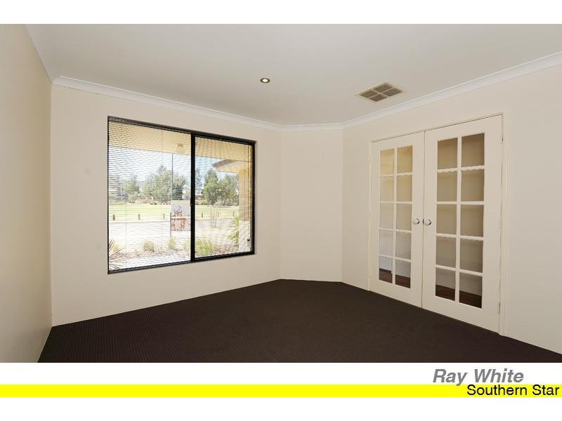 19 Quinine Crescent, Byford WA 6122
