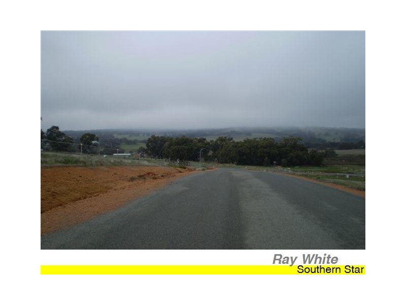 18 Mellows Road, Wandering WA 6308